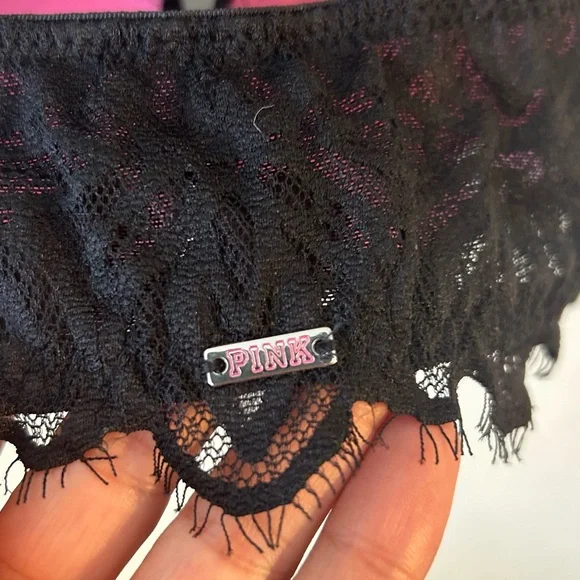 PINK Victoria's Secret Black Lace Racerback Front Close SZ 32D - Picture 5 of 7